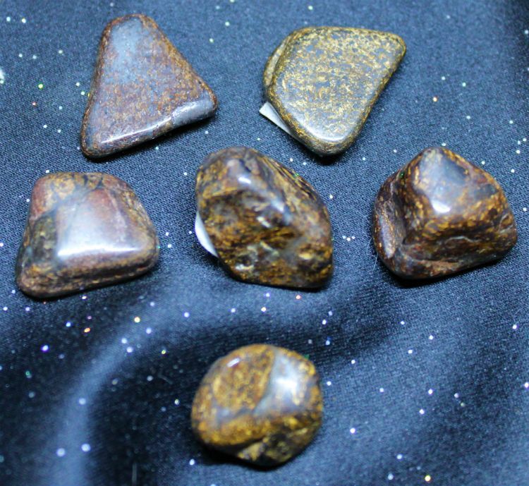 Axinite Small