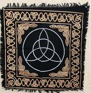Triquetra - Altar Cloth (24x24)