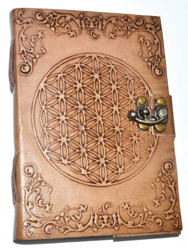 Flower leather w/latch
