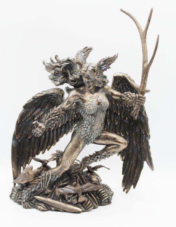 Morrigan Bronze