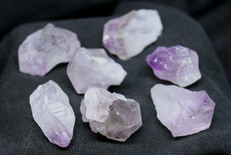 Amethyst Rough Point - Medium