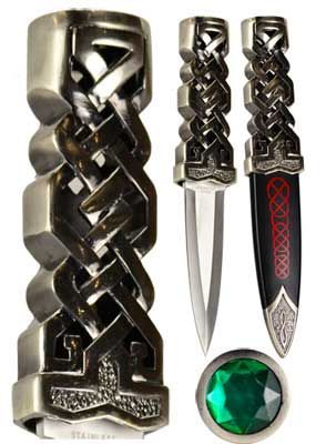 Celtic athame Twist