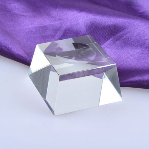 Clear Spheres Stand