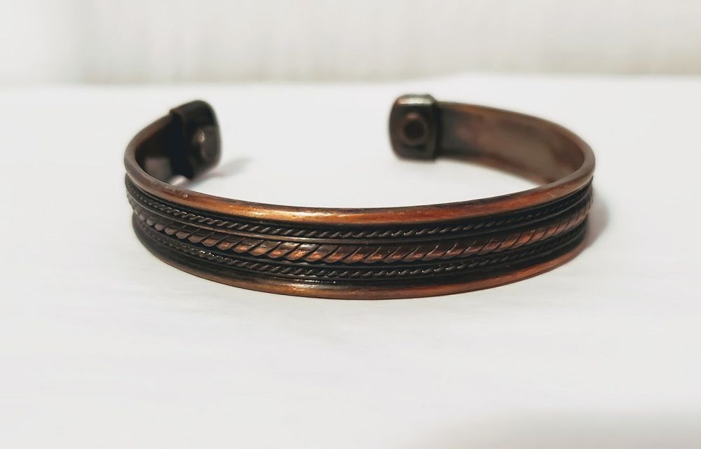 Twisted Copper - Cuff Bracelet