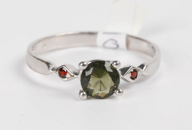 Moldavite Garnet  Ring 7.5