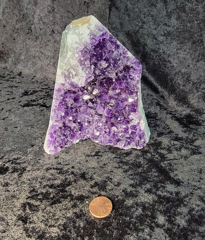 Amethyst A Mini Cathedral (1k)