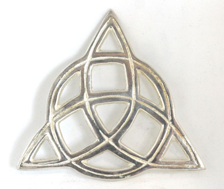 Triquetra Open Cut Altar Tile