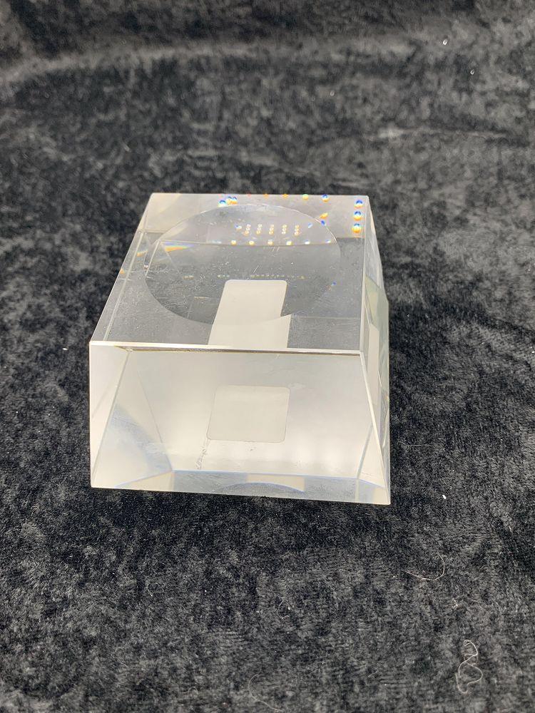 Clear Sphere Stand