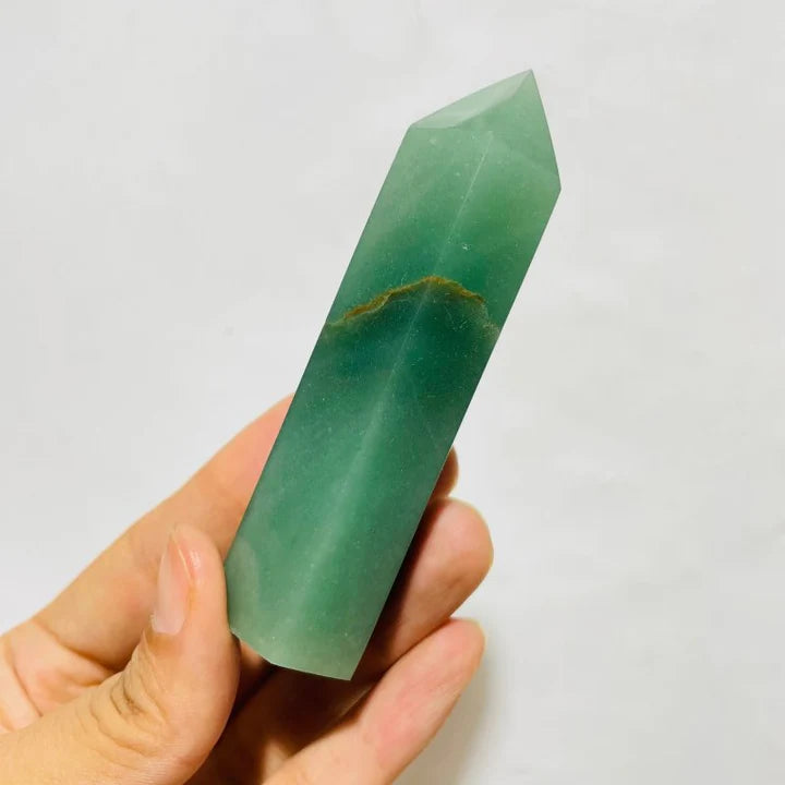 Green Aventurine Standing Point