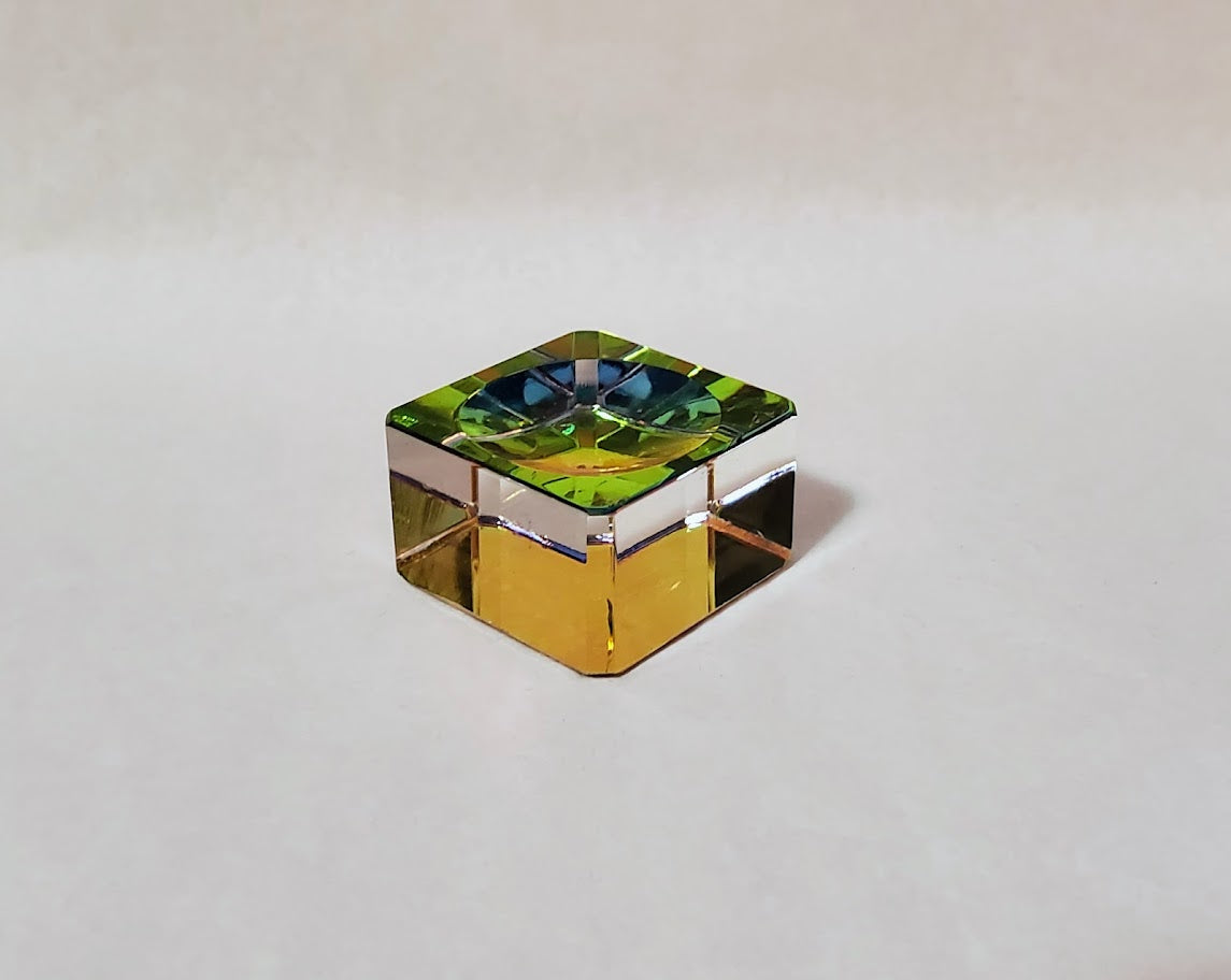 Rainbow Cube Stand