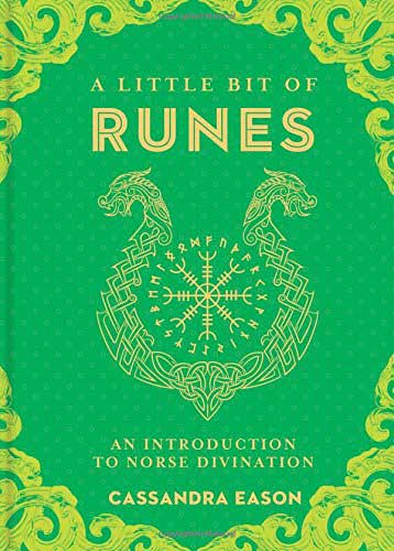 Little Bit of Runes (hc) - Cassandra Eason