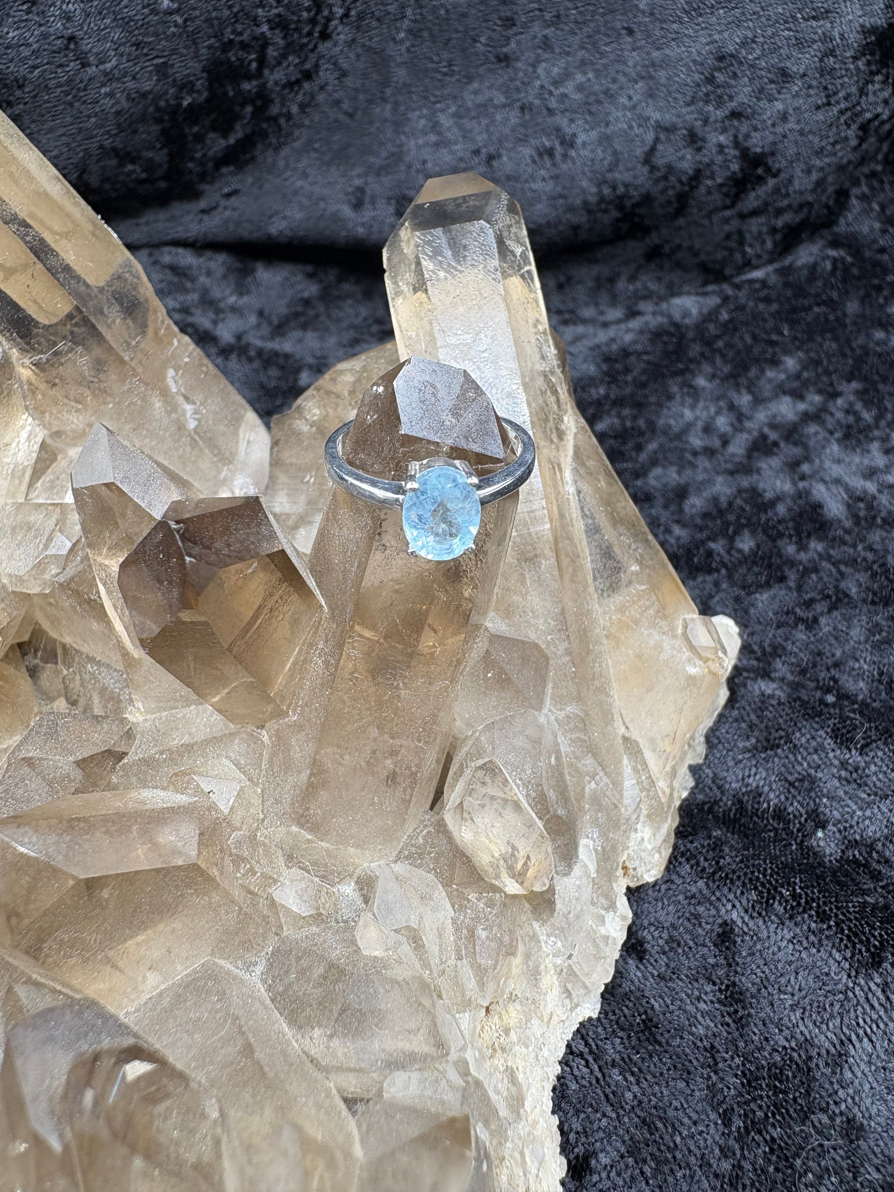 Sterling Silver Aquamarine Ring - Size 6