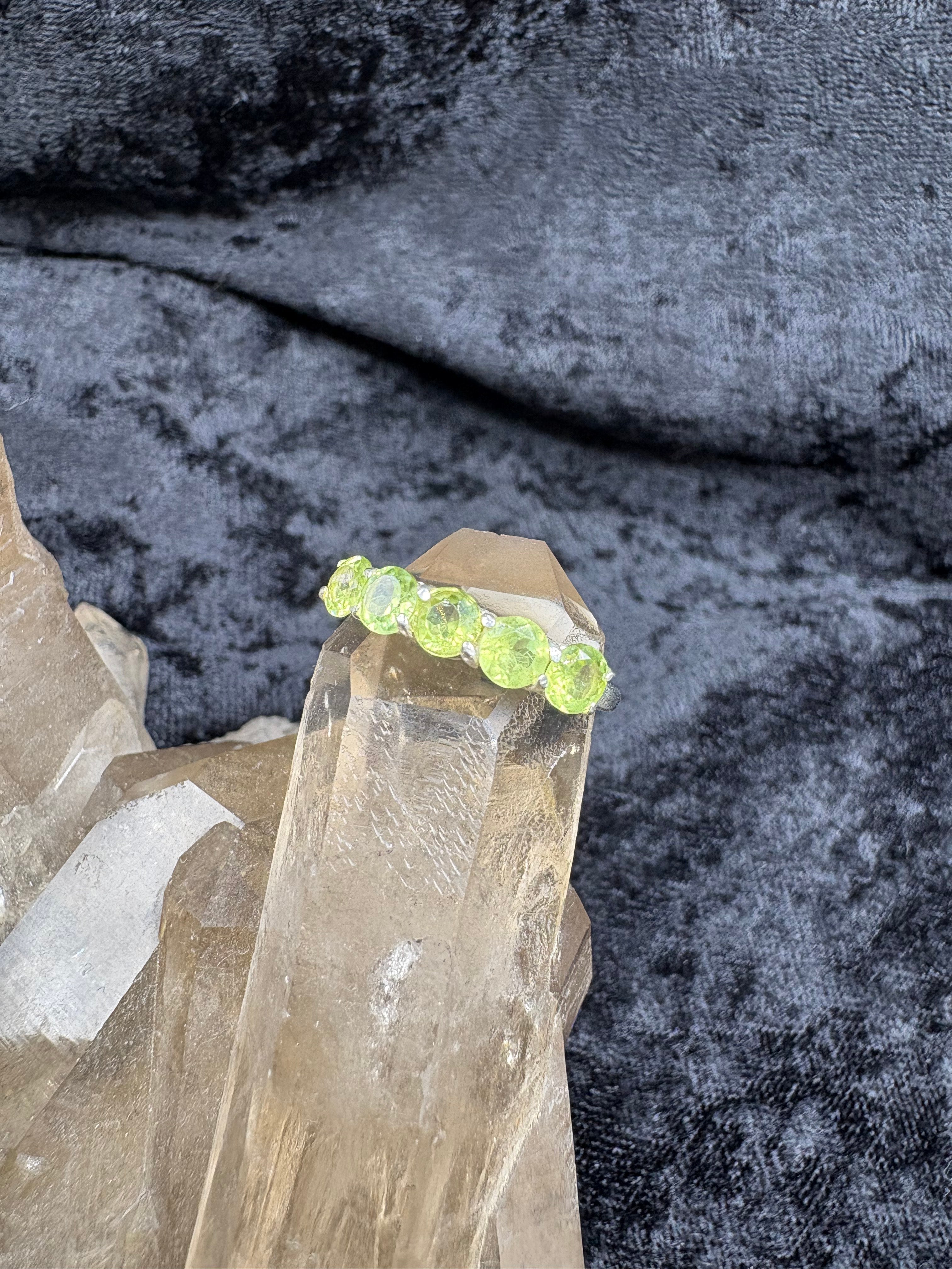 Sterling Silver Peridot Ring - Size 7