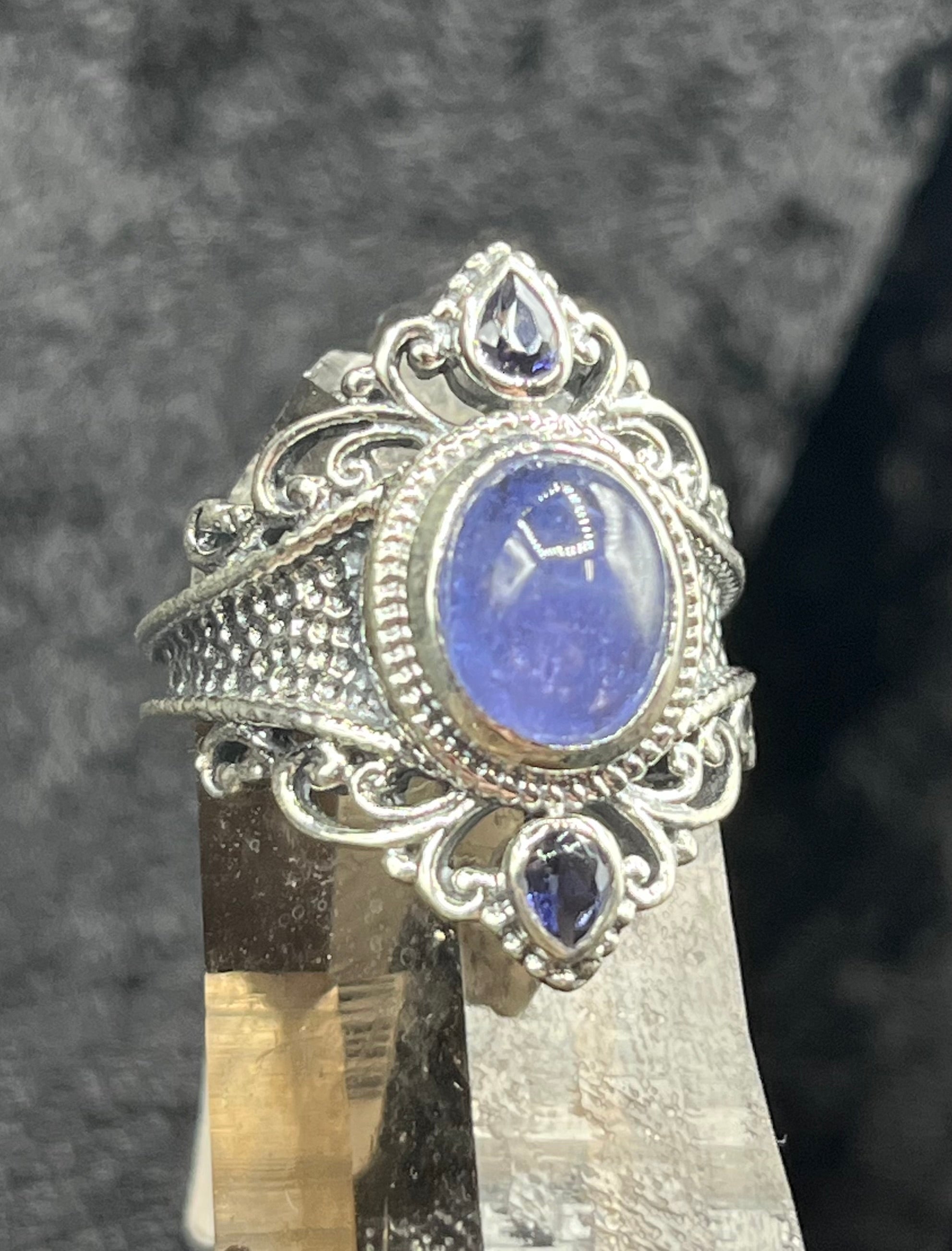 Sterling Silver Tanzanite Ornate Ring - Size 9