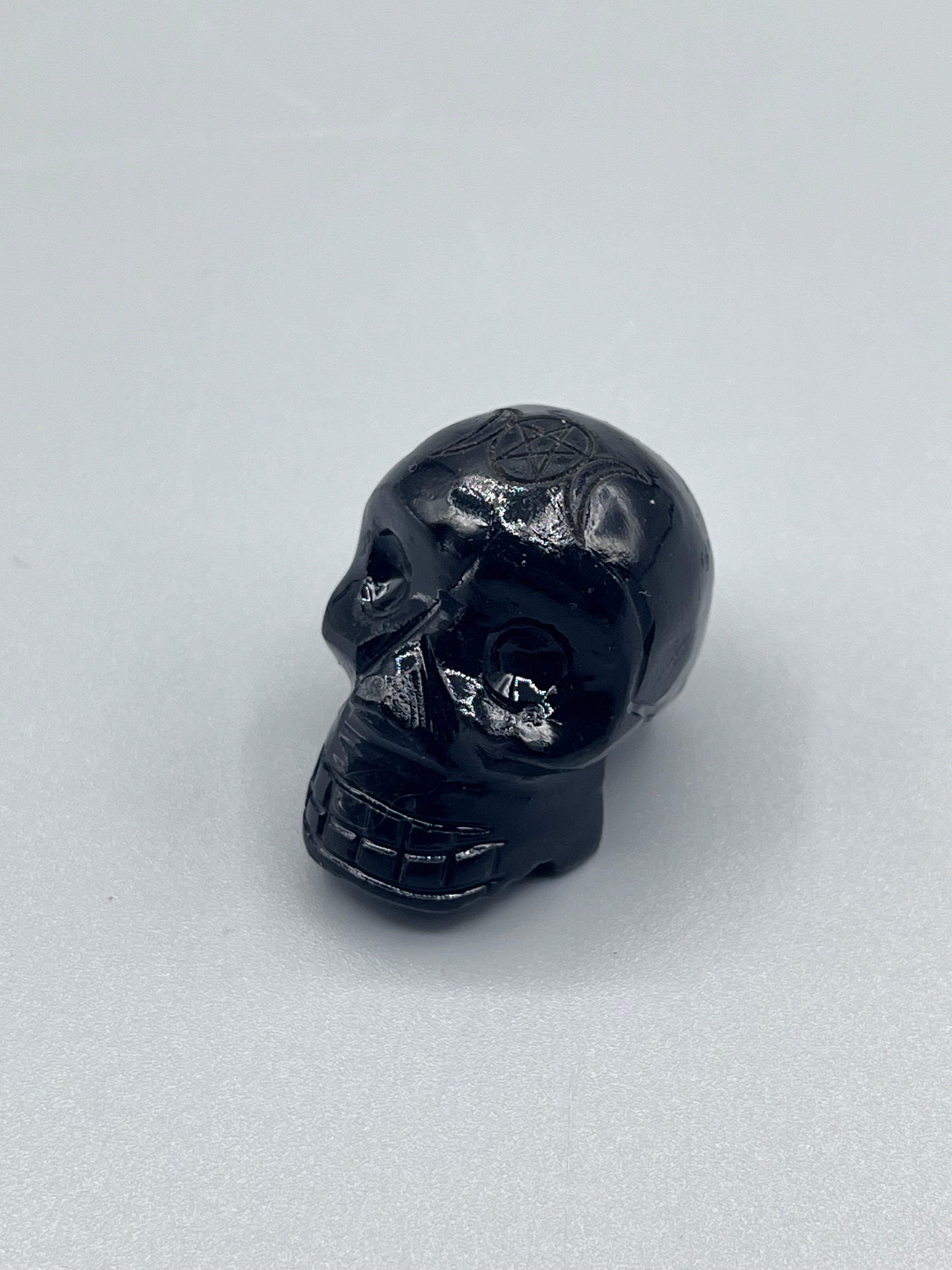 Black Skull w/ Pentagram 30g